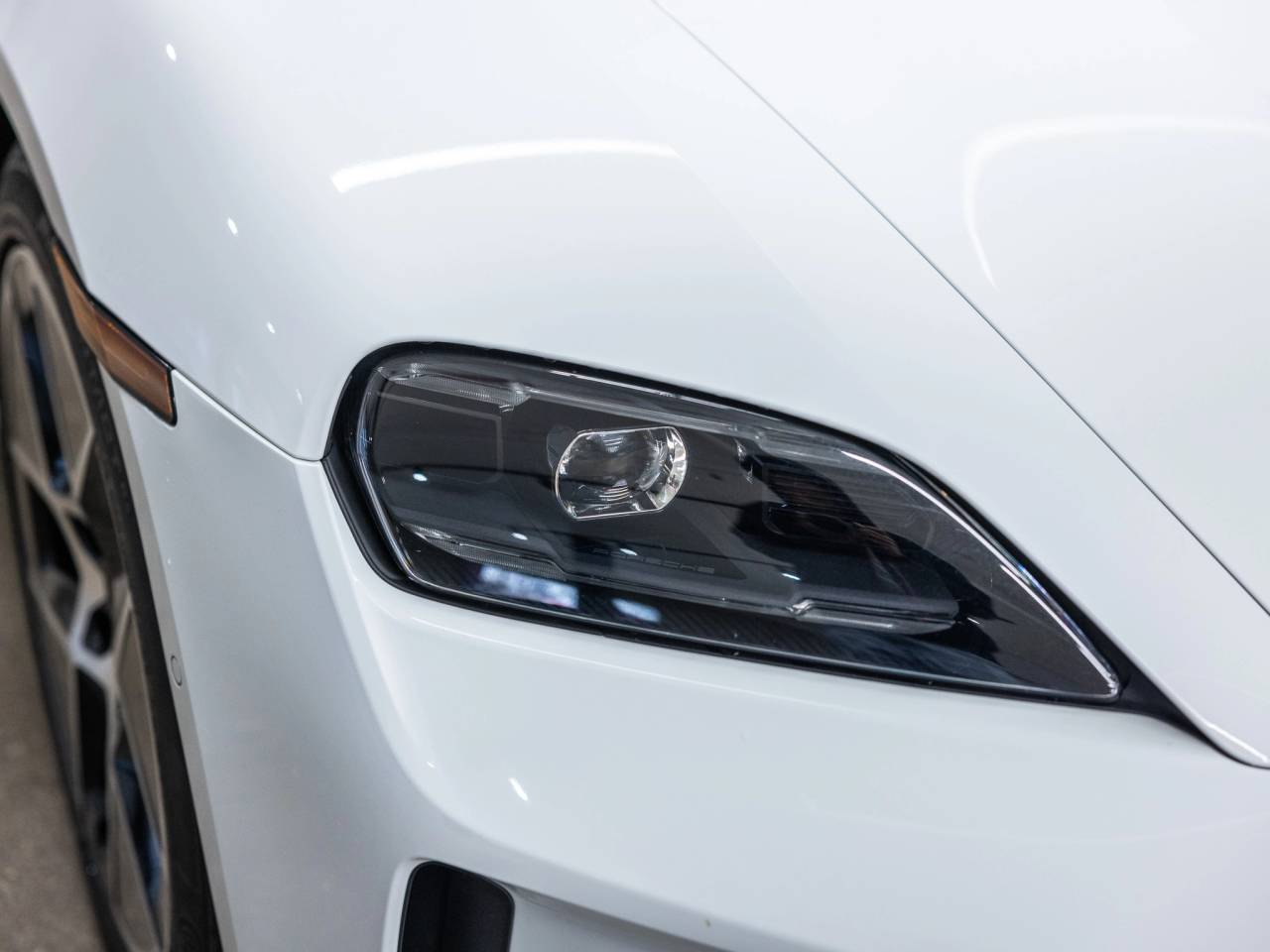 2025 Porsche Taycan Taycan