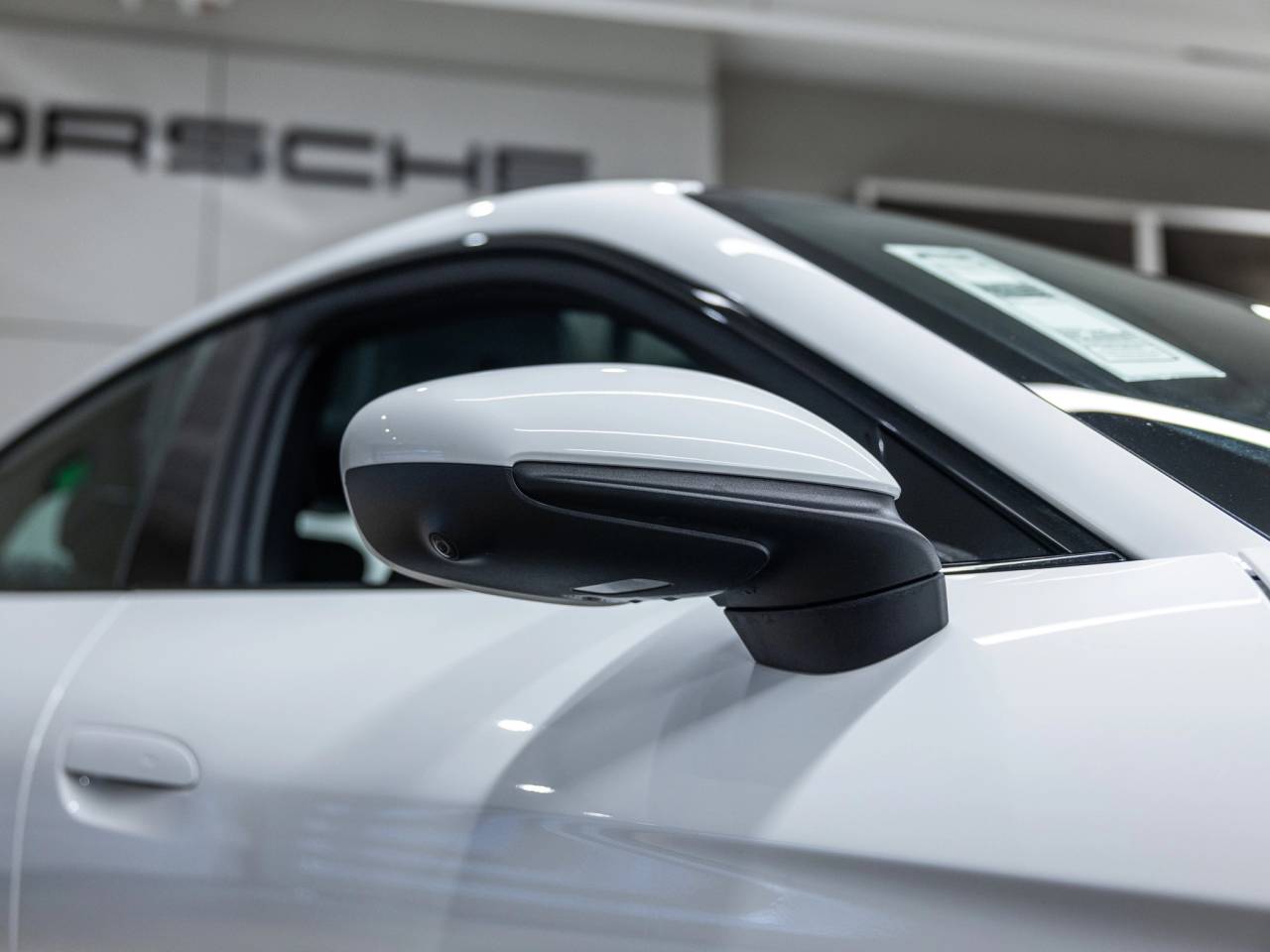 2025 Porsche Taycan Taycan