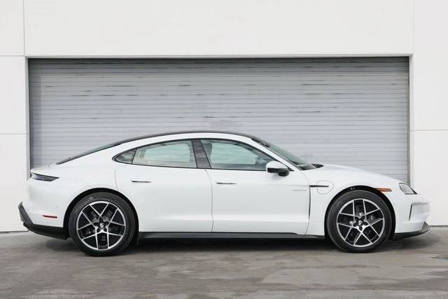 2025 Porsche Taycan Taycan