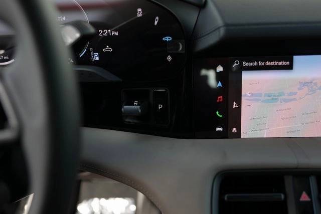 2025 Porsche Taycan Taycan