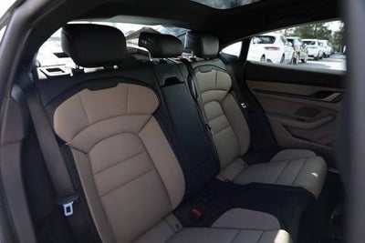 2025 Porsche Taycan Taycan