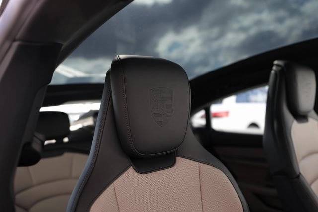 2025 Porsche Taycan Taycan