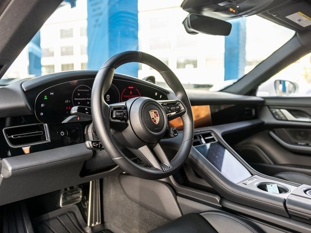 2025 Porsche Taycan Taycan