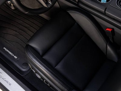 2025 Porsche Taycan Taycan