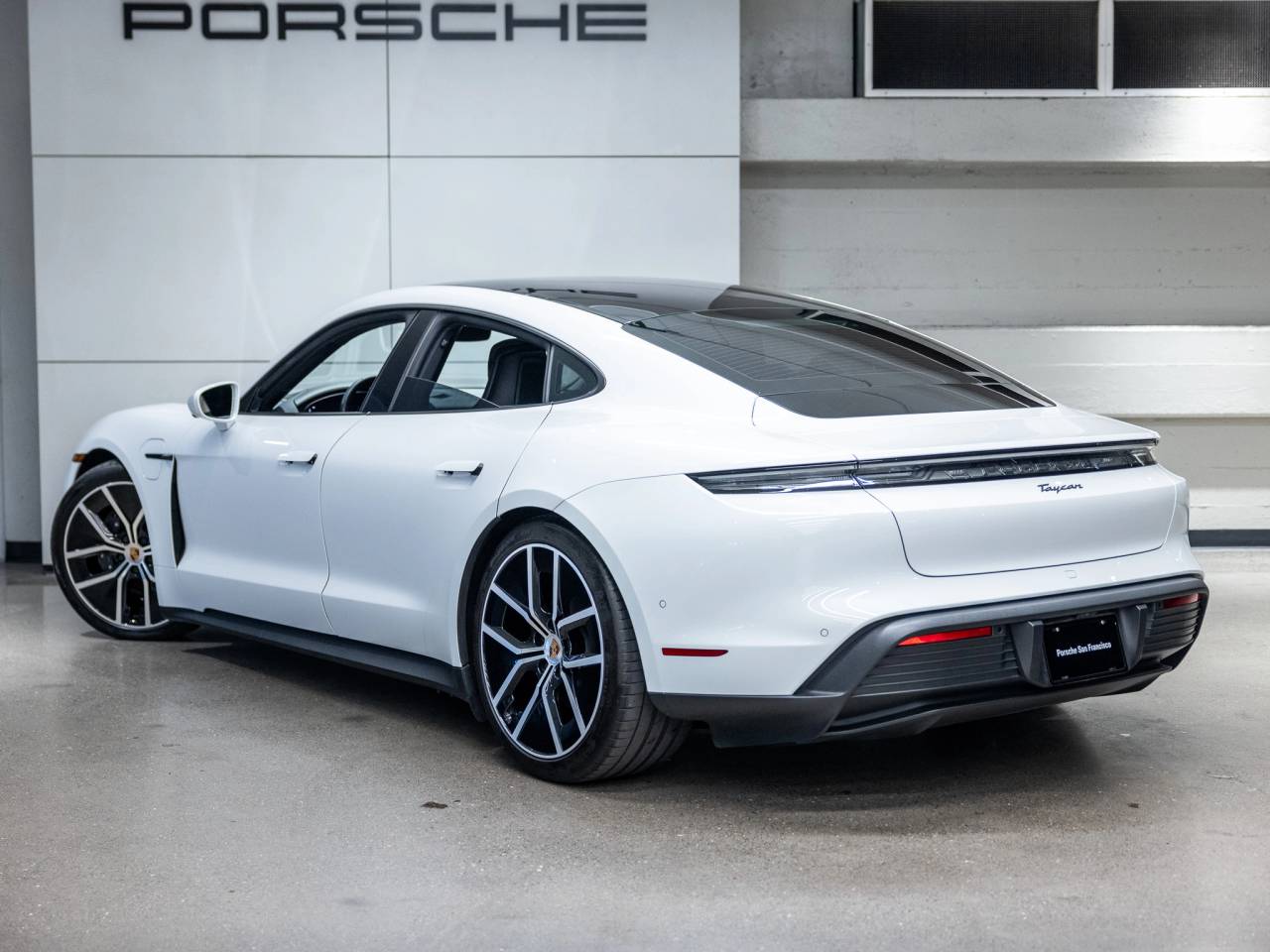 2025 Porsche Taycan Taycan