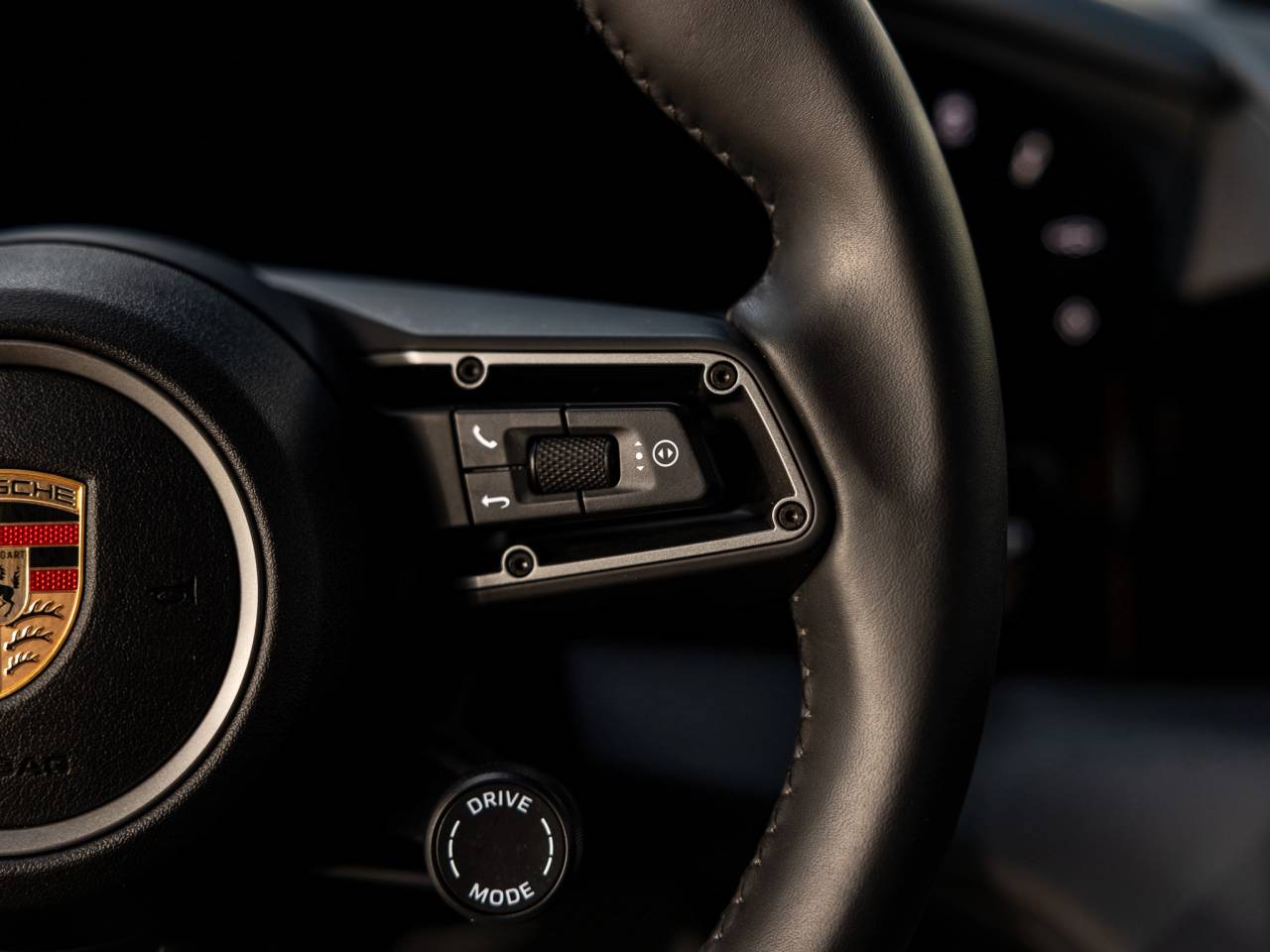 2025 Porsche Taycan Taycan