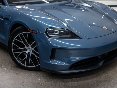 2025 Porsche Taycan Taycan 4
