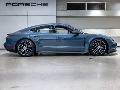 2025 Porsche Taycan Taycan 4