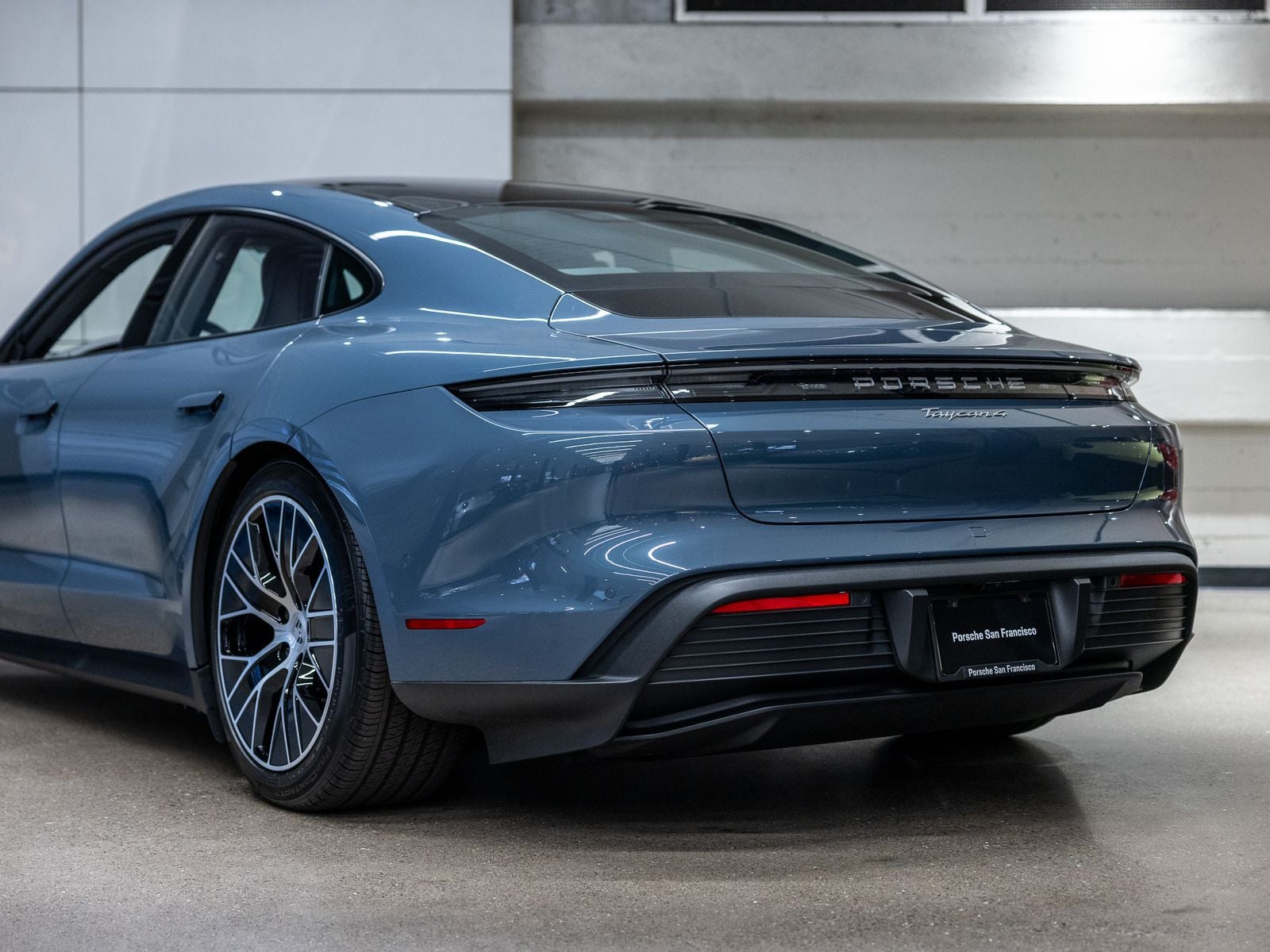 2025 Porsche Taycan Taycan 4