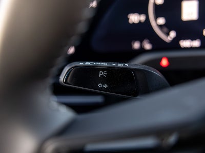 2025 Porsche Taycan Taycan 4