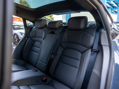 2025 Porsche Taycan Taycan 4