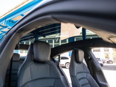 2025 Porsche Taycan Taycan 4