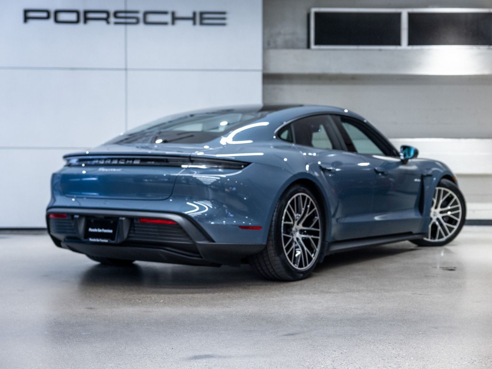 2025 Porsche Taycan Taycan 4