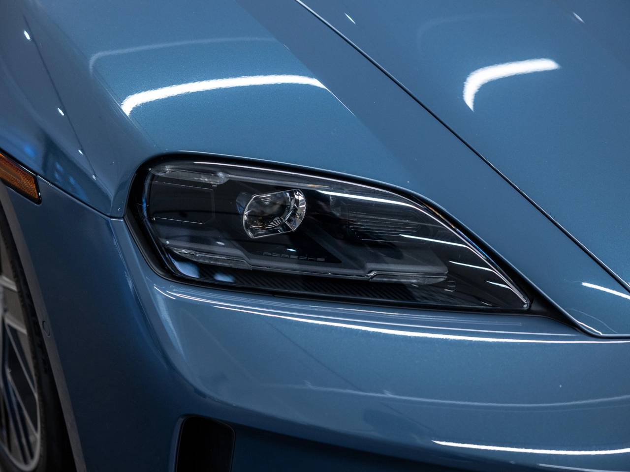 2025 Porsche Taycan Taycan 4