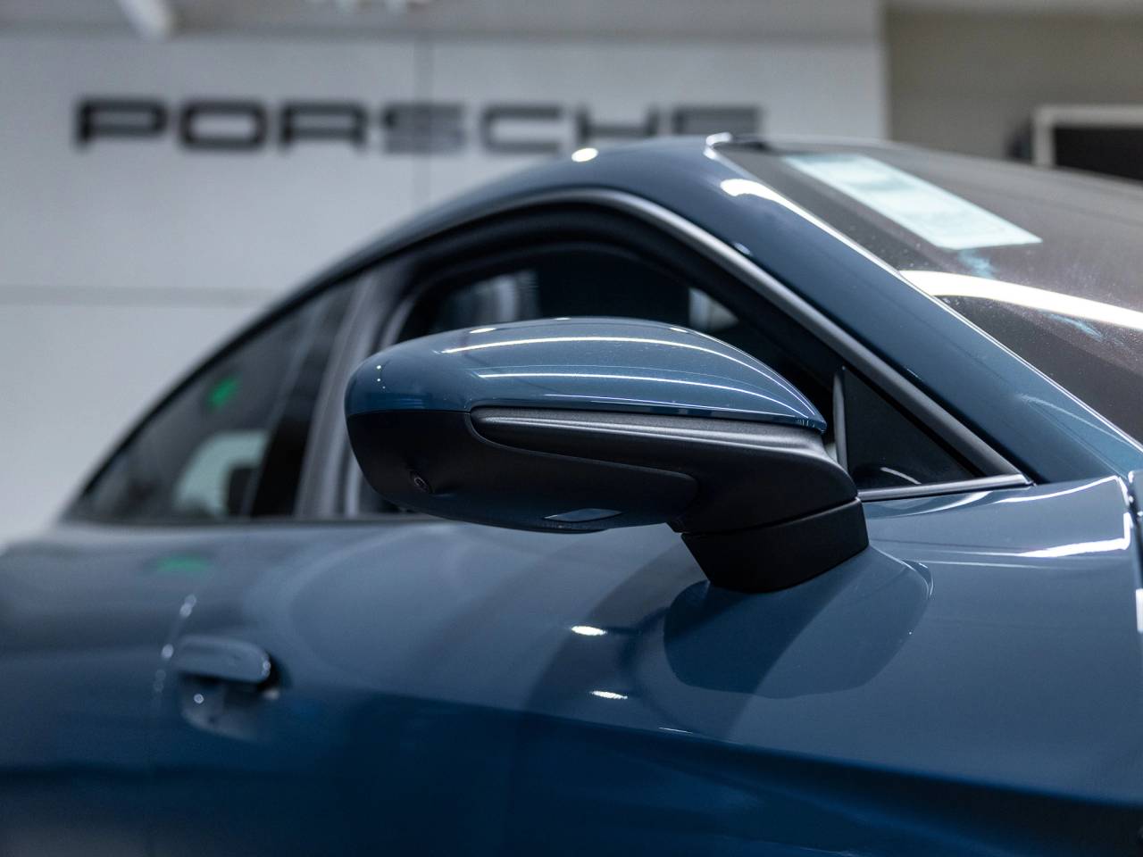 2025 Porsche Taycan Taycan 4