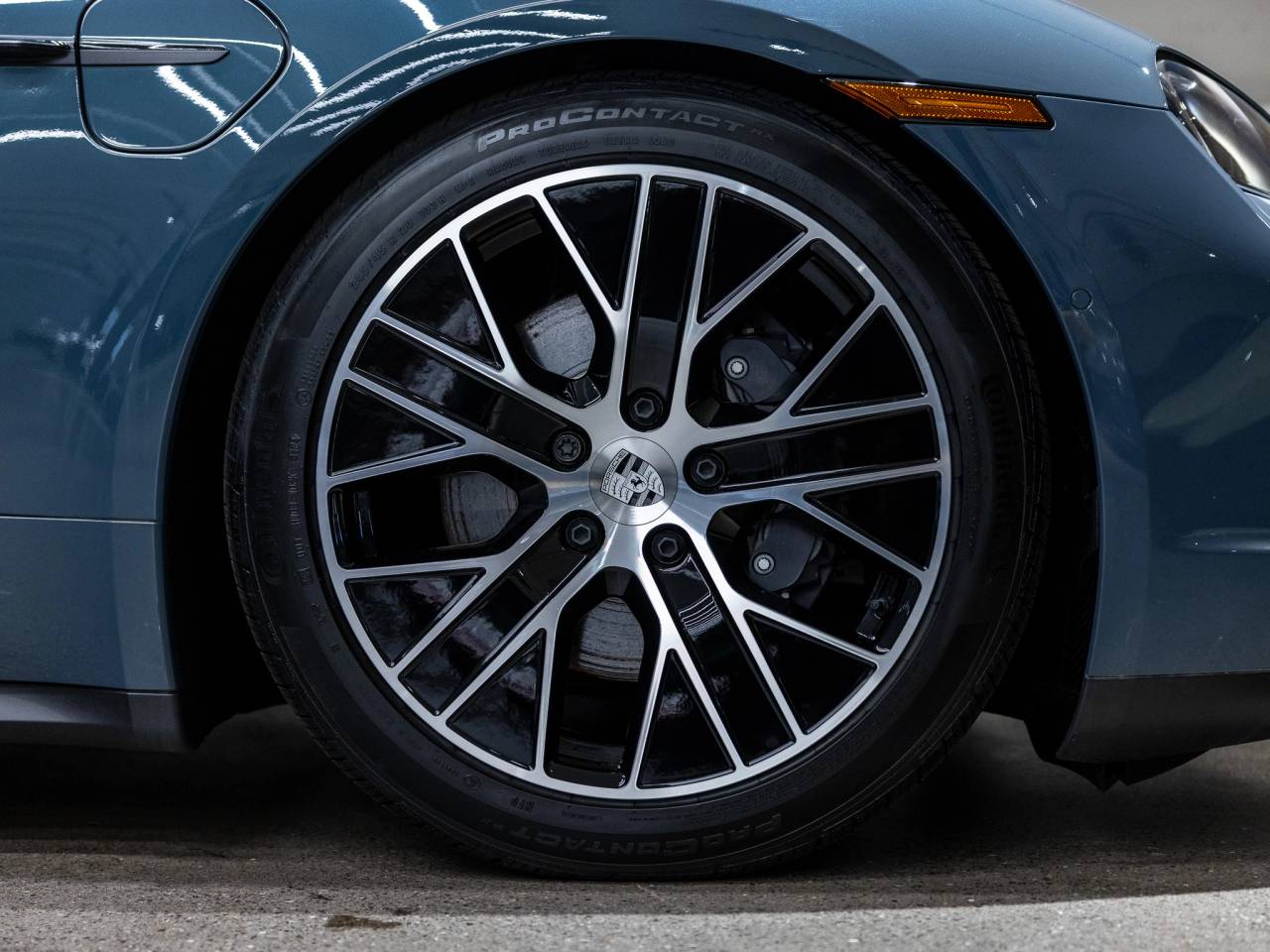 2025 Porsche Taycan Taycan 4