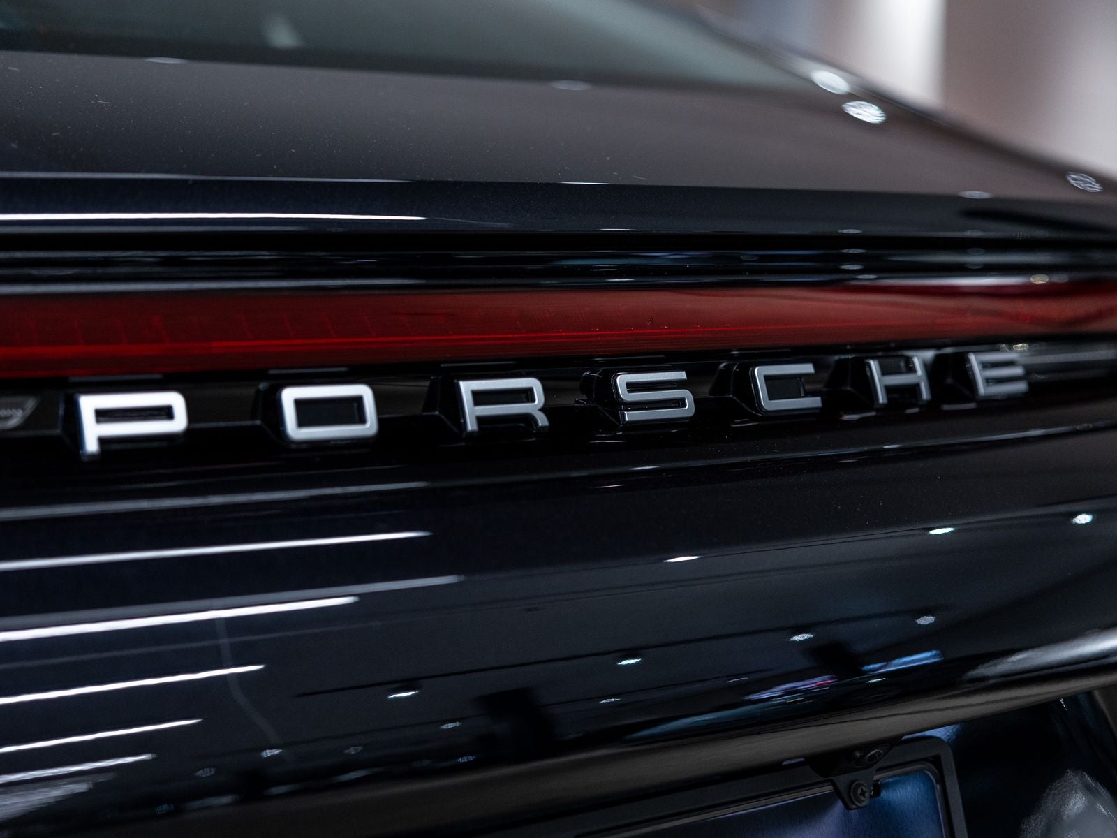 2025 Porsche Panamera Base