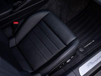 2025 Porsche Panamera Base