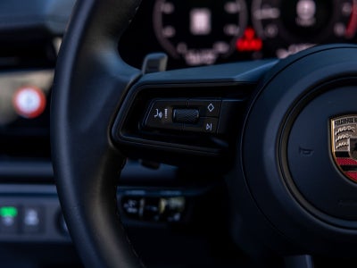 2025 Porsche Panamera Base