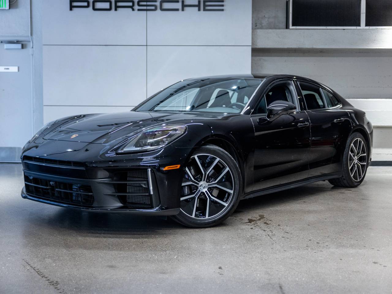 2025 Porsche Panamera Panamera