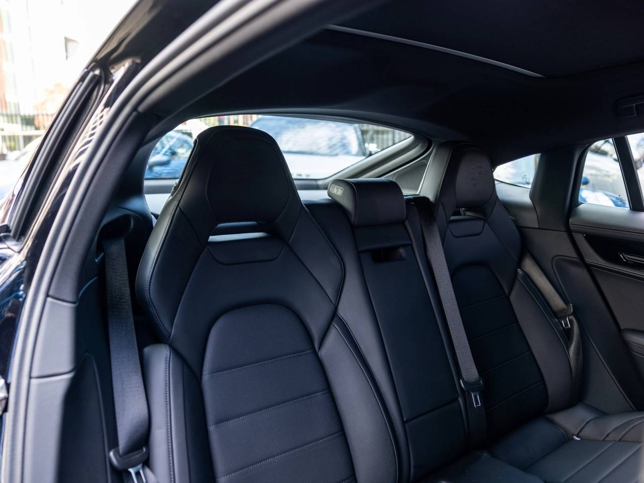 2025 Porsche Panamera Base