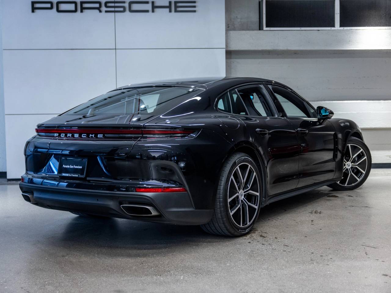 2025 Porsche Panamera Panamera
