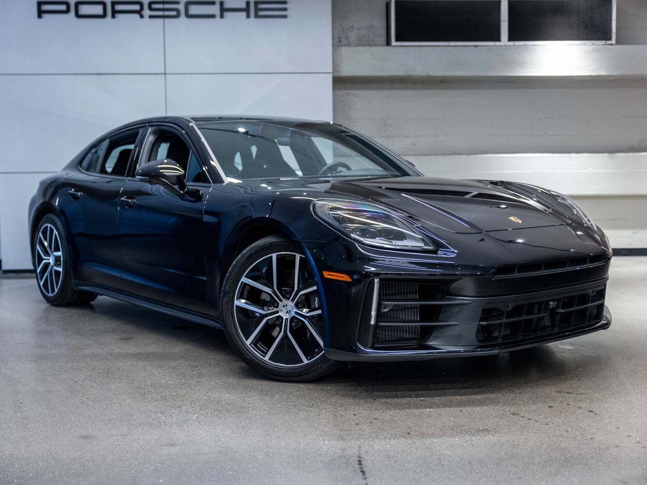 2025 Porsche Panamera Panamera