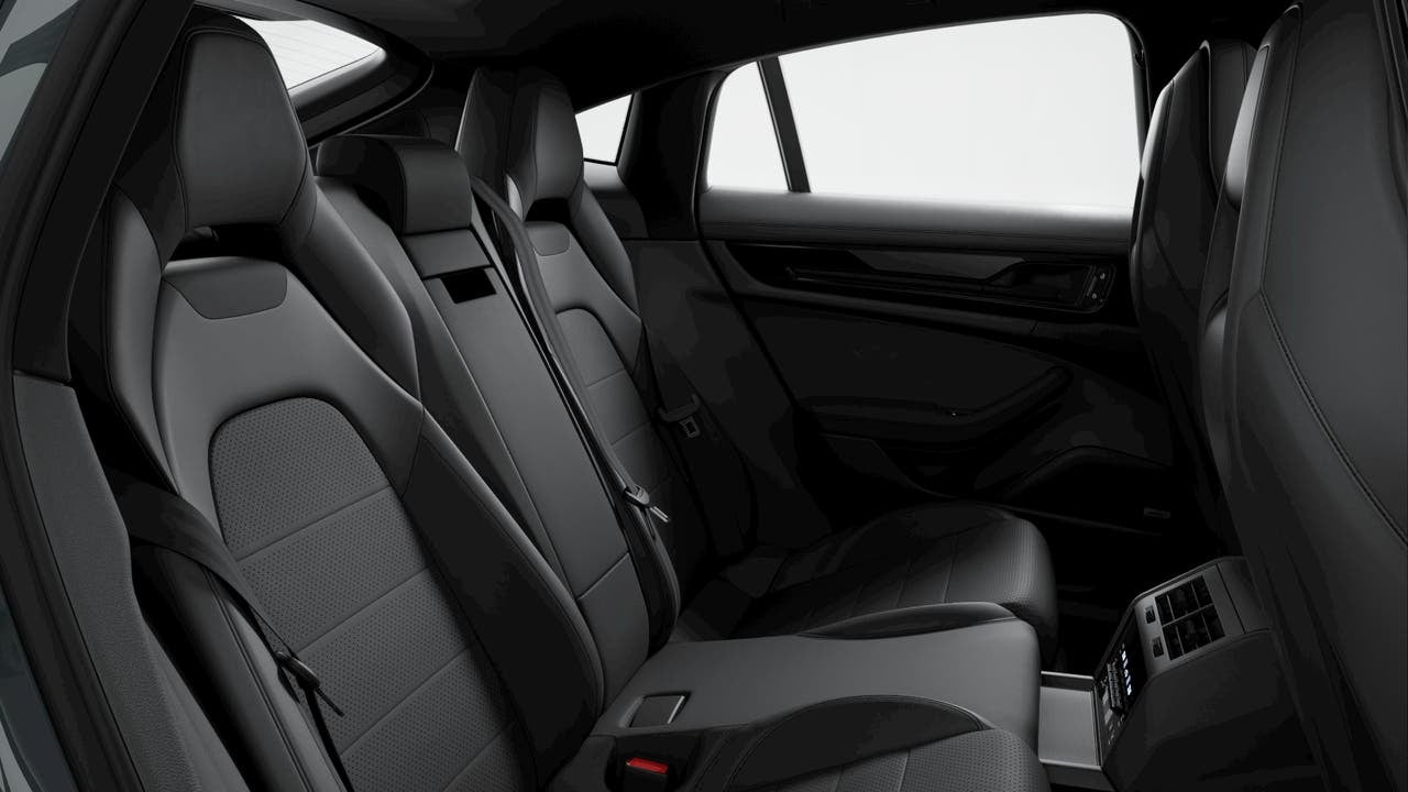 2026 Porsche Panamera Panamera