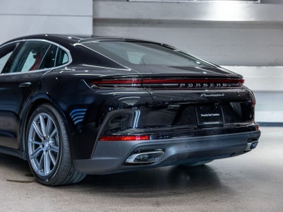 2026 Porsche Panamera Panamera 4