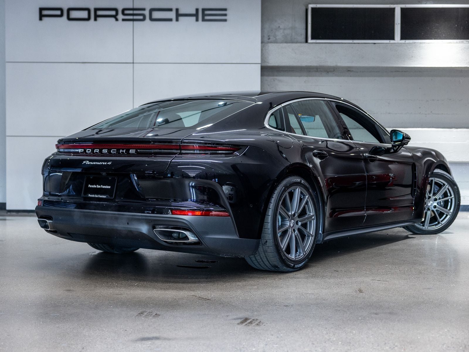 2026 Porsche Panamera Panamera 4