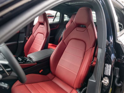 2026 Porsche Panamera Panamera 4