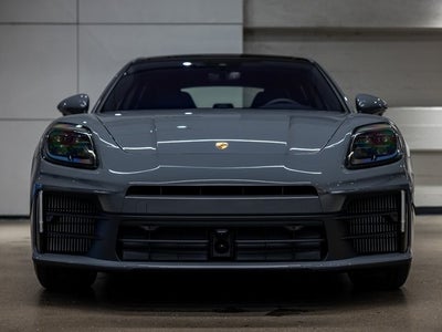2026 Porsche Panamera 4
