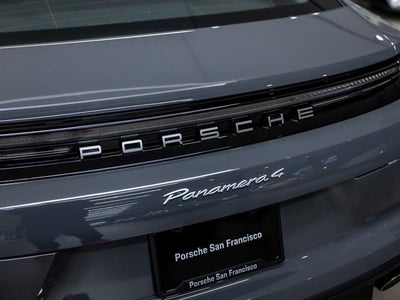 2026 Porsche Panamera 4