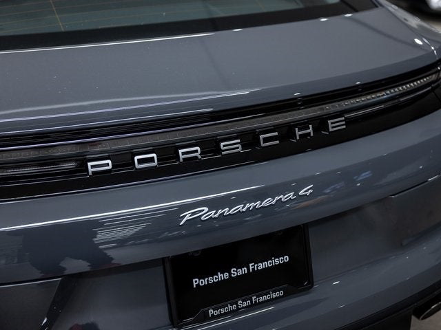2026 Porsche Panamera 4