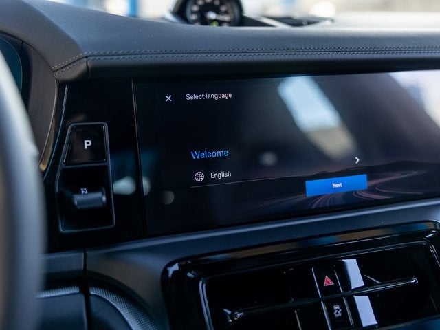 2026 Porsche Panamera 4