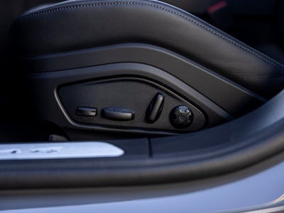 2026 Porsche Panamera 4