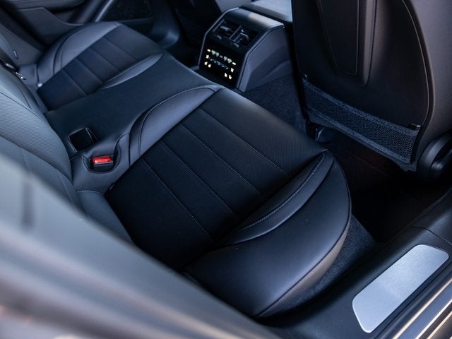 2026 Porsche Panamera 4