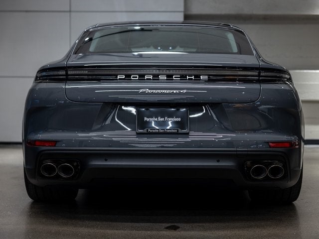 2026 Porsche Panamera 4