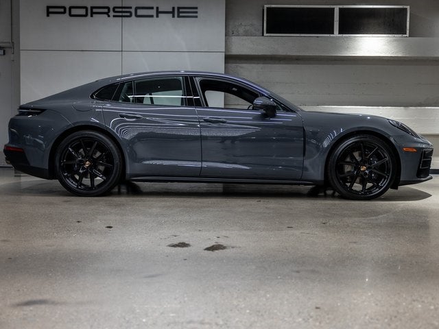 2026 Porsche Panamera 4