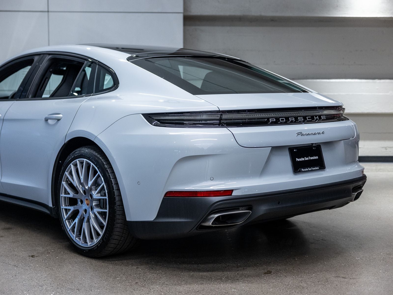 2026 Porsche Panamera Panamera 4