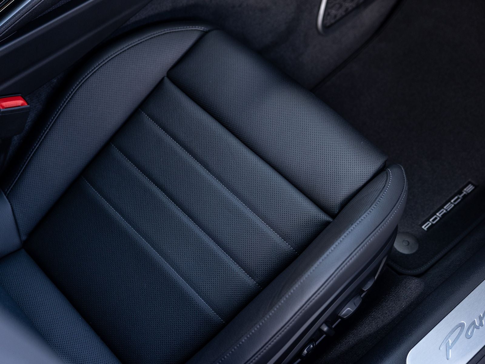 2026 Porsche Panamera Panamera 4
