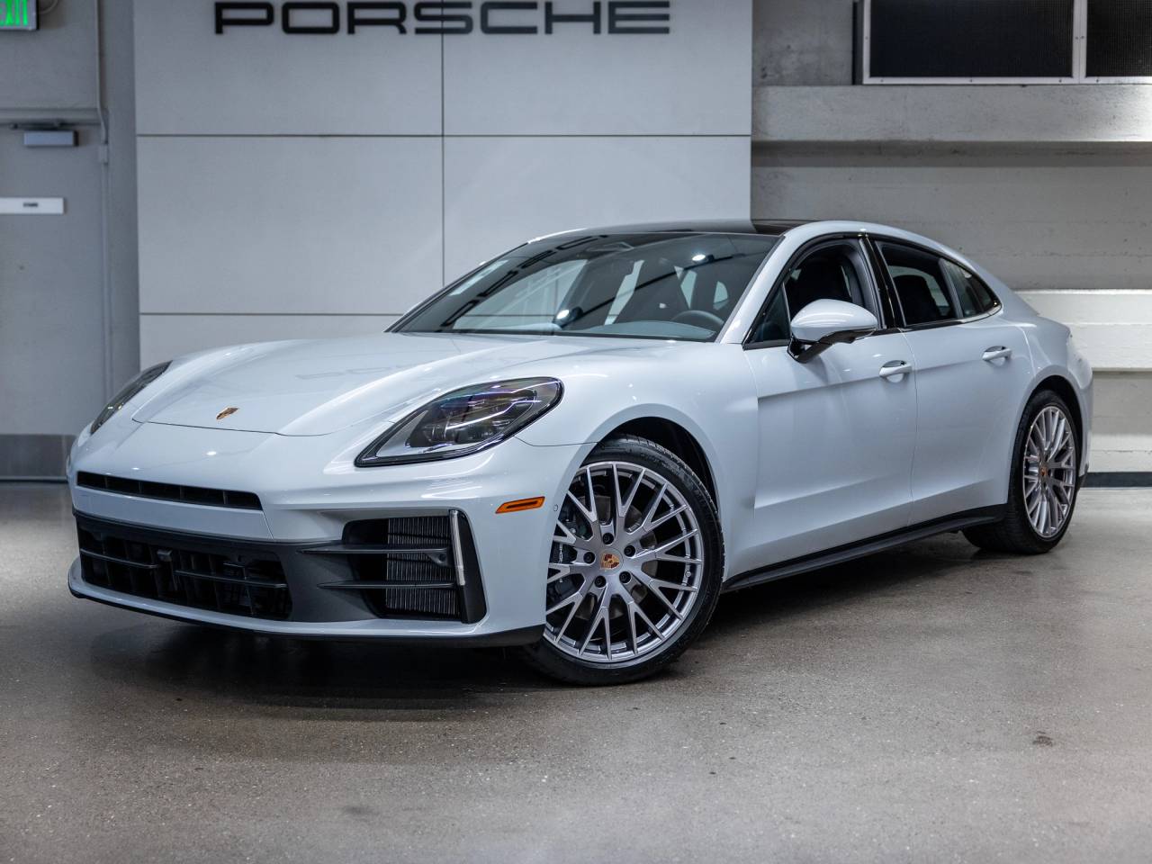 2026 Porsche Panamera Panamera 4