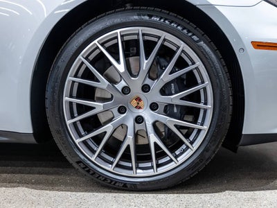 2026 Porsche Panamera Panamera 4