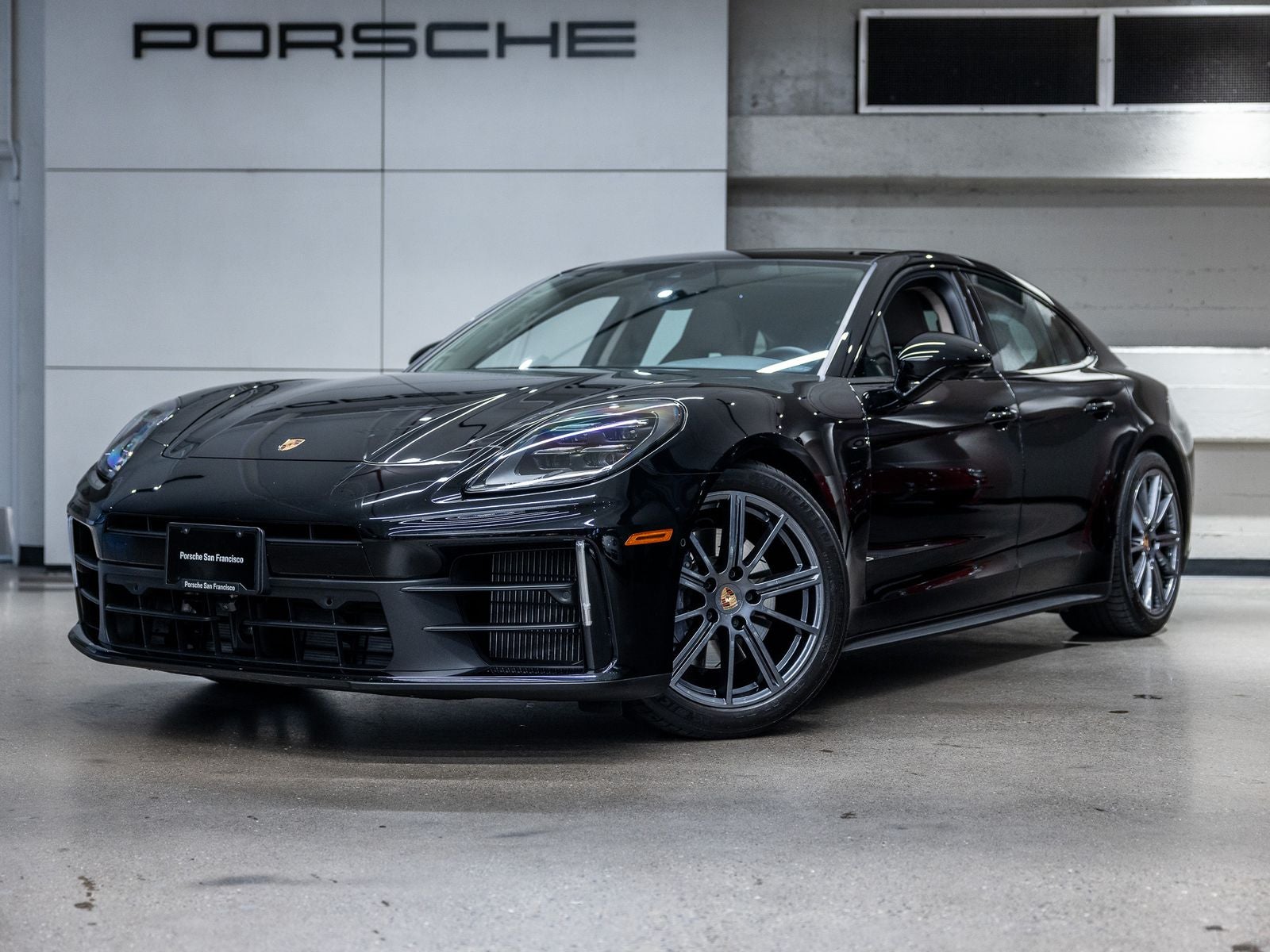 2025 Porsche Panamera Panamera