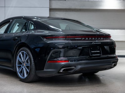 2025 Porsche Panamera Panamera