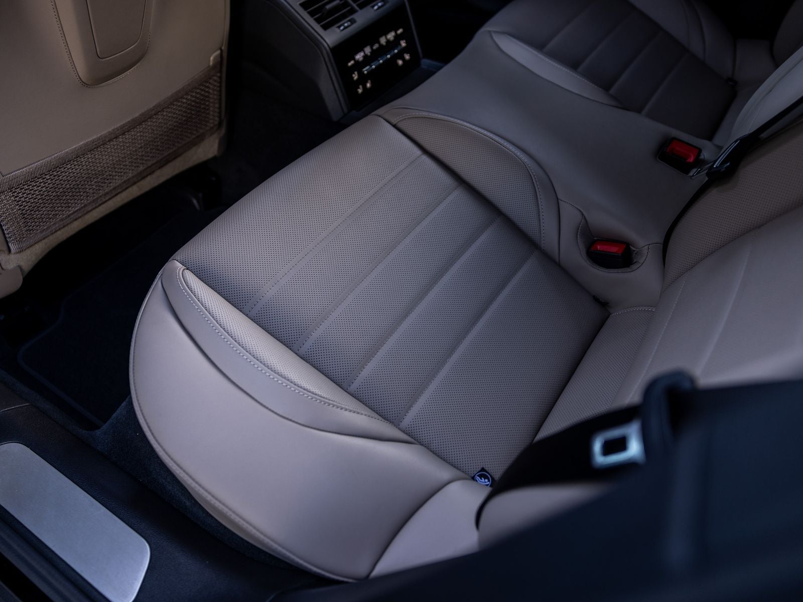 2025 Porsche Panamera Panamera