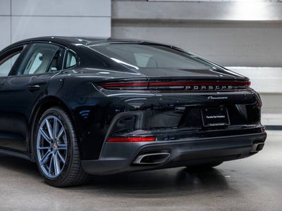 2025 Porsche Panamera Panamera
