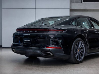 2025 Porsche Panamera Panamera