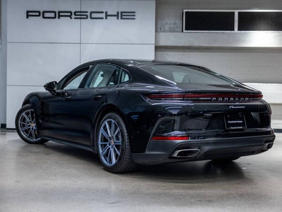 2025 Porsche Panamera Panamera