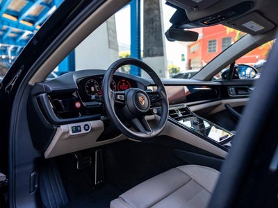 2025 Porsche Panamera Panamera